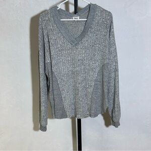 Super Soft BKE Gray V-Neck Ribbed Sweater XL
